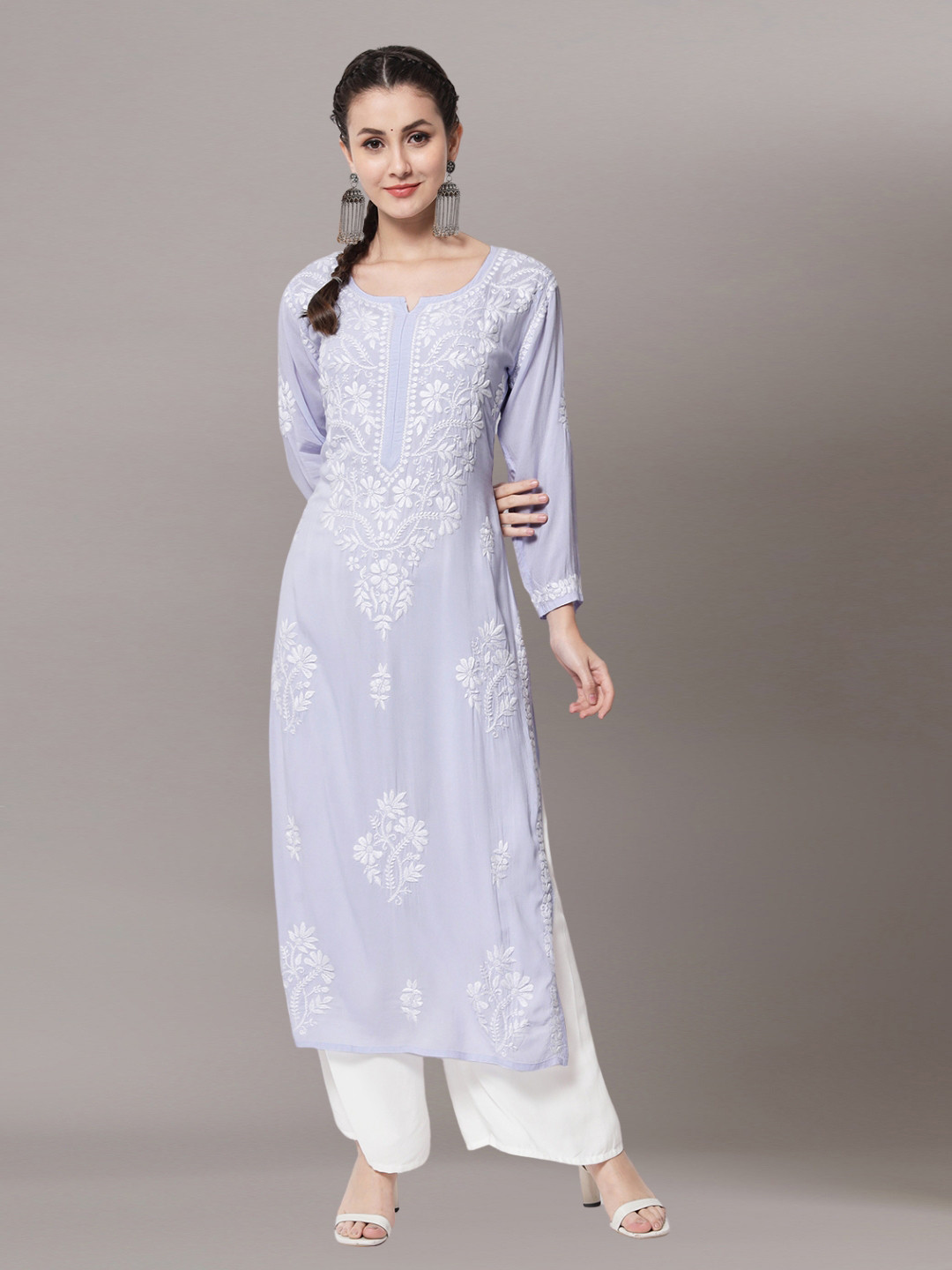 

PARAMOUNT CHIKAN Women Lavender Chikankari Hand Embroidered Modal straight kurta