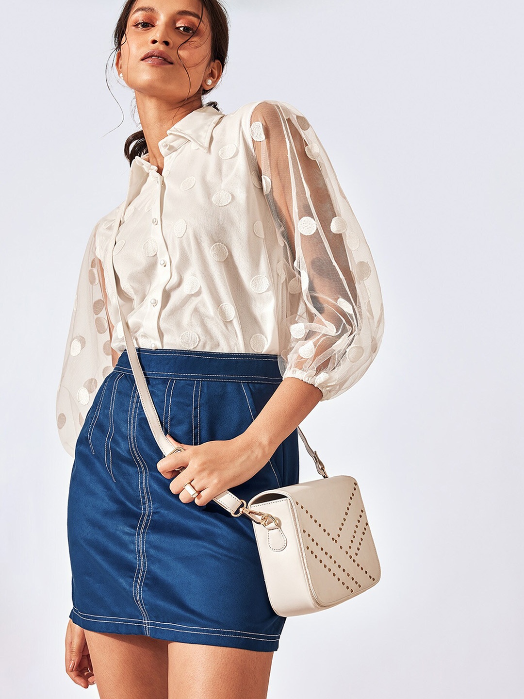 

The Label Life Women Blue Solid Mini Skirt