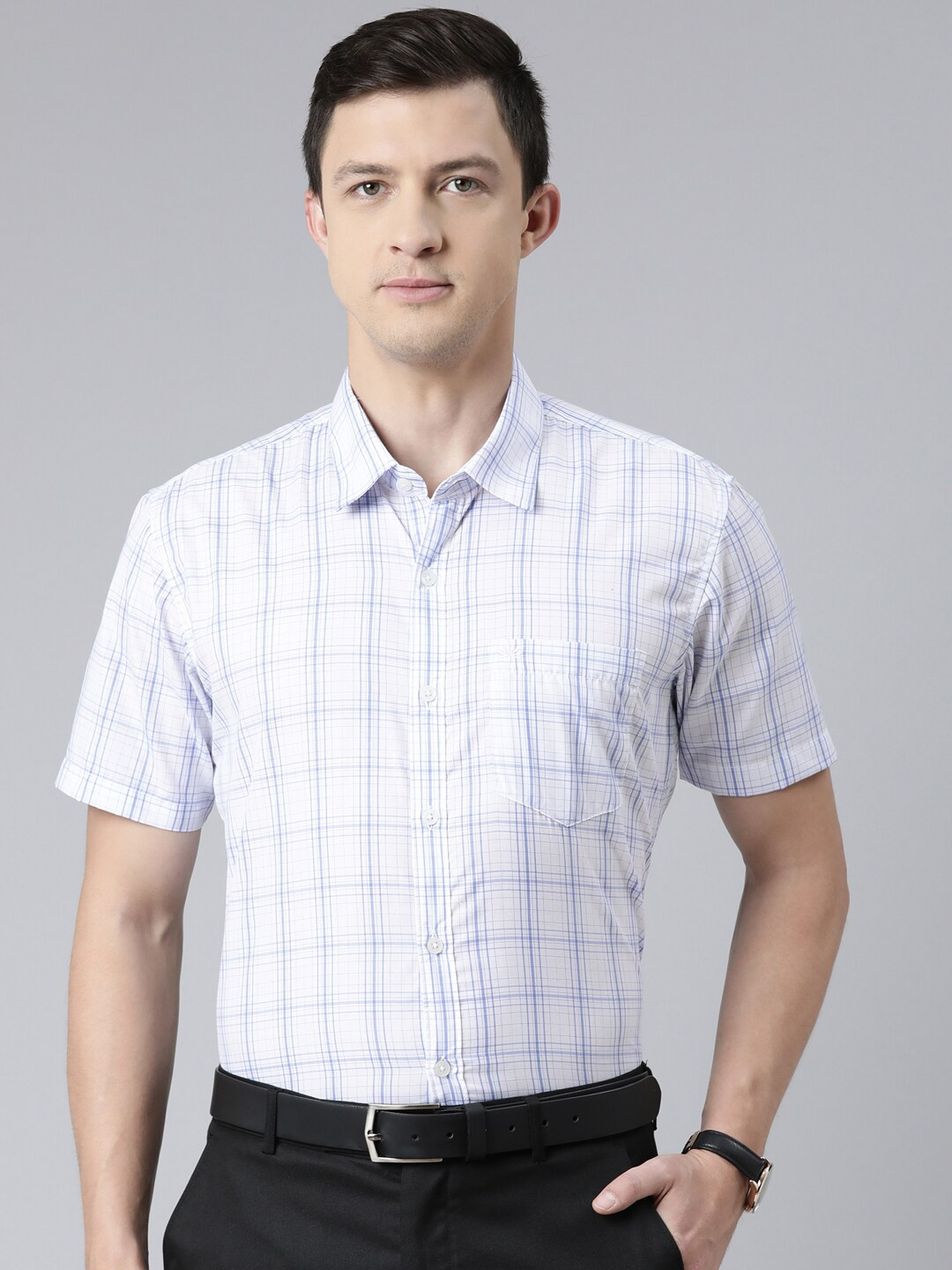 

Chennis Men White Slim Fit Checked Formal Shirt