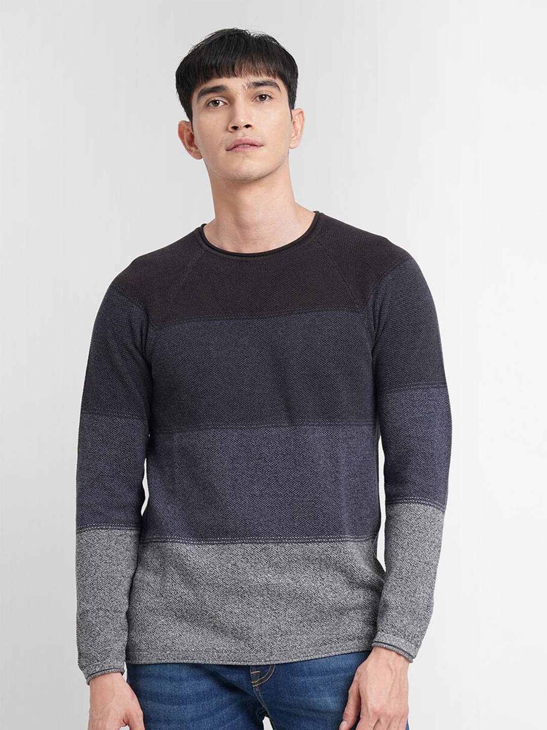 

Jack & Jones Men Blue & Black Cotton Colourblocked Pullover
