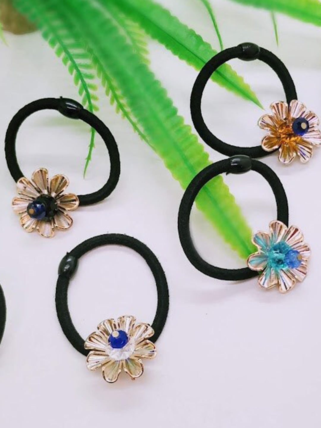 

FEMMIBELLA Women Black & Blue Set of 6 Ponytail Holders