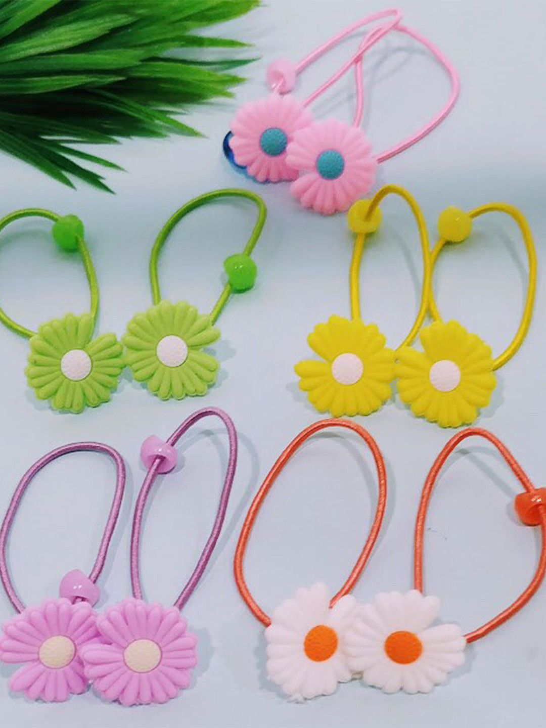 

FEMMIBELLA Women Pink & Green Ponytail Holders