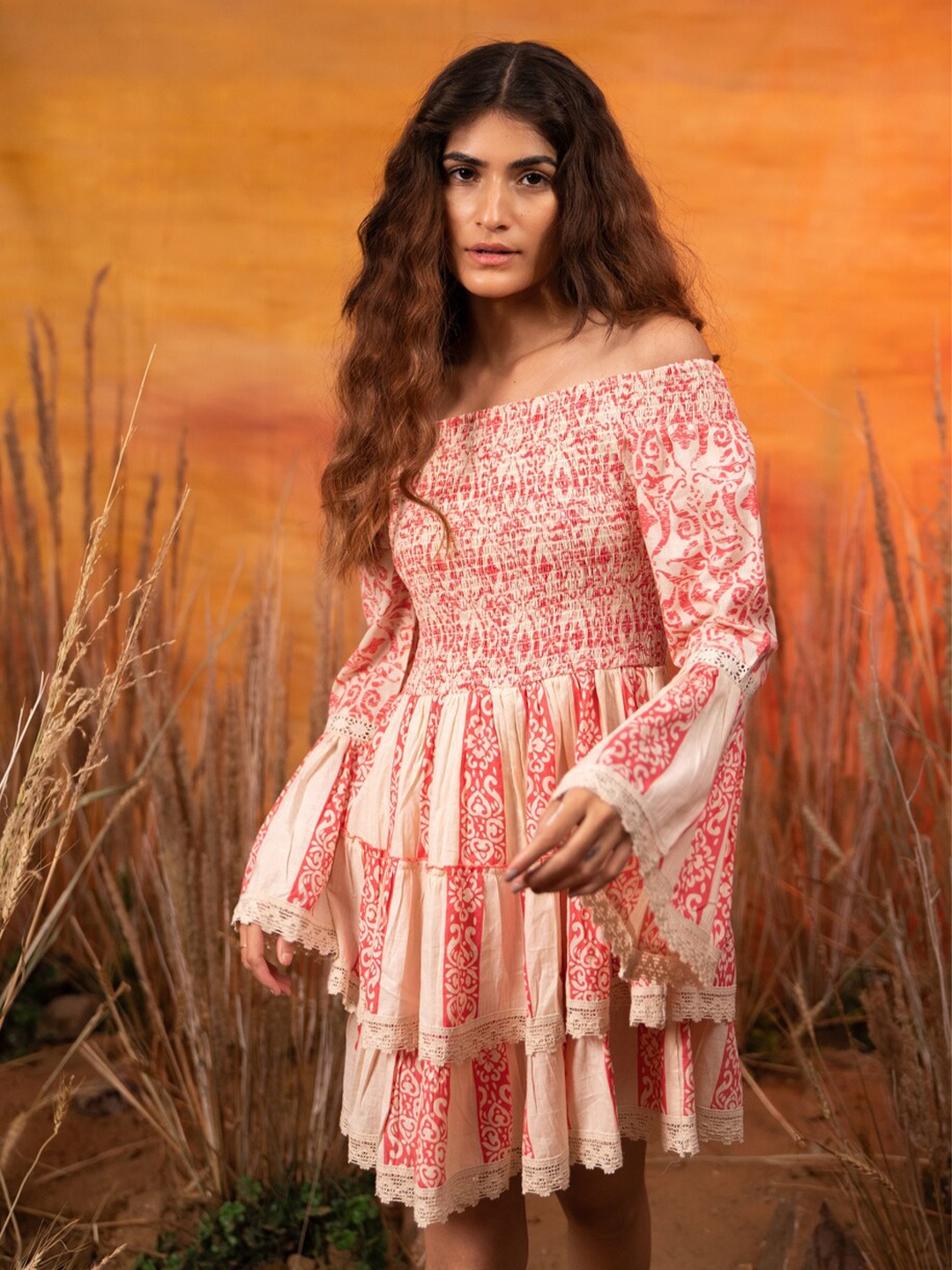

Label Reyya Pink & Off White Cotton Floral Dress