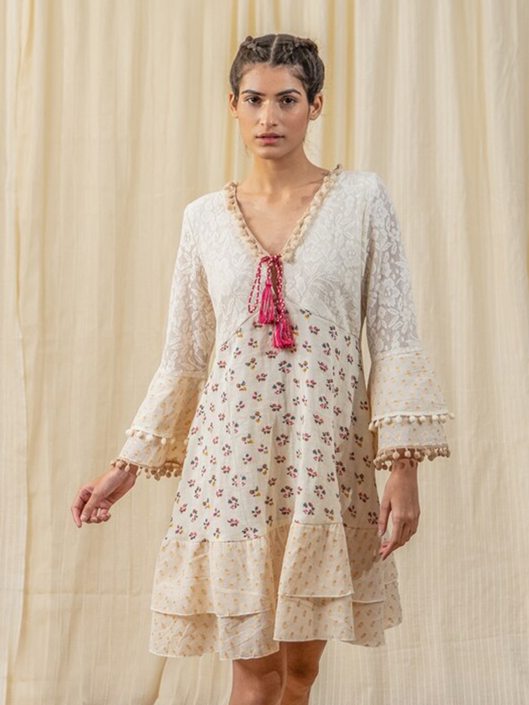 

Label Reyya Off White & Red Cotton Floral Dress