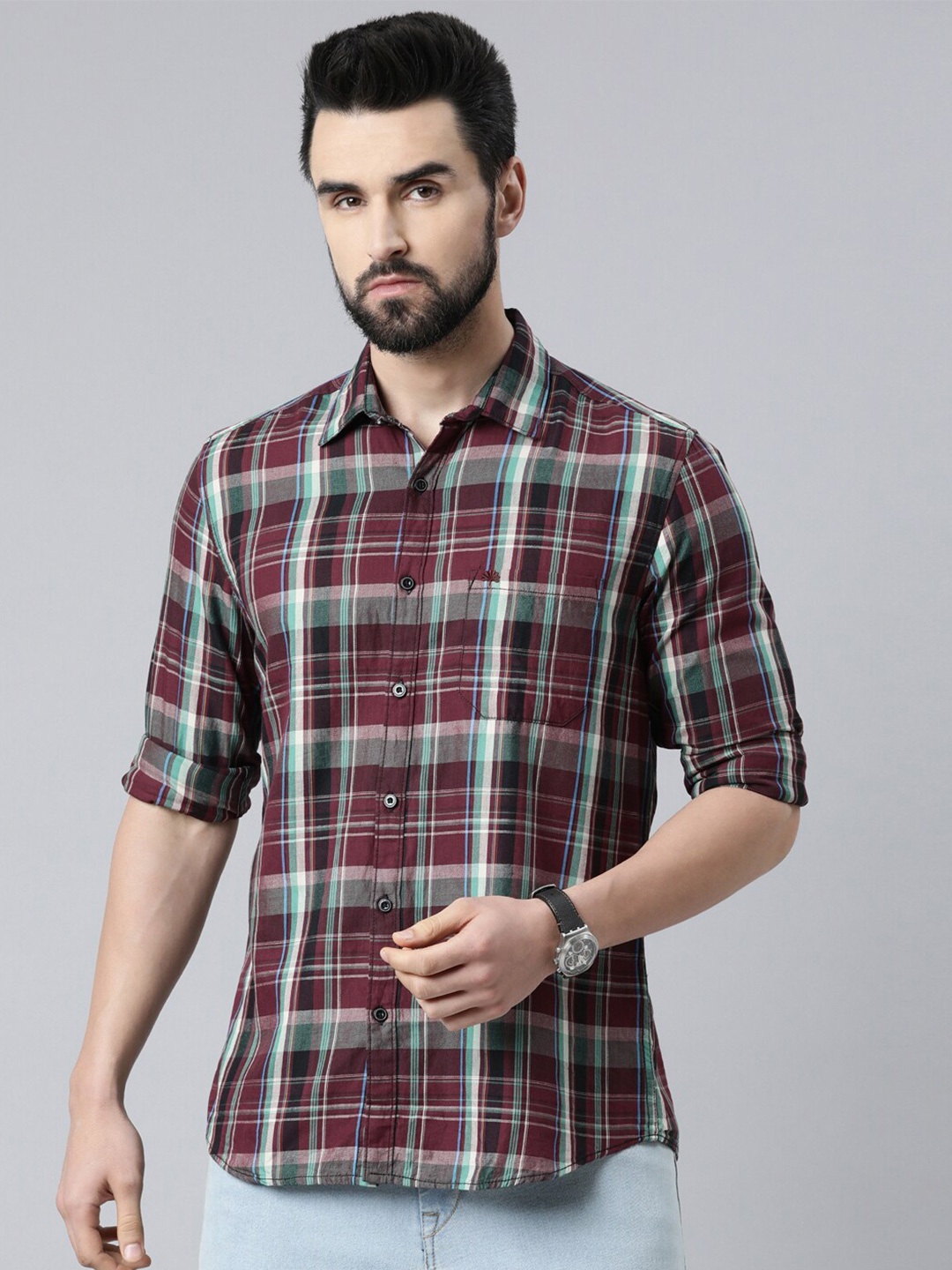 

Chennis Men Maroon Slim Fit Tartan Checked Casual Shirt