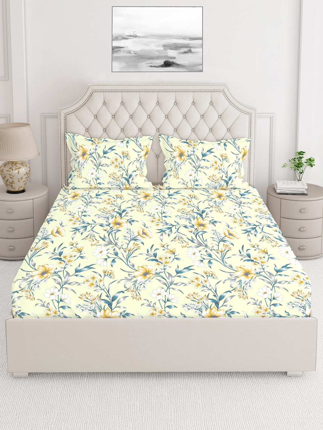 

Layers Yellow & Grey Floral Printed Pure Cotton 140 TC King Bedsheet with 2 Pillow Covers