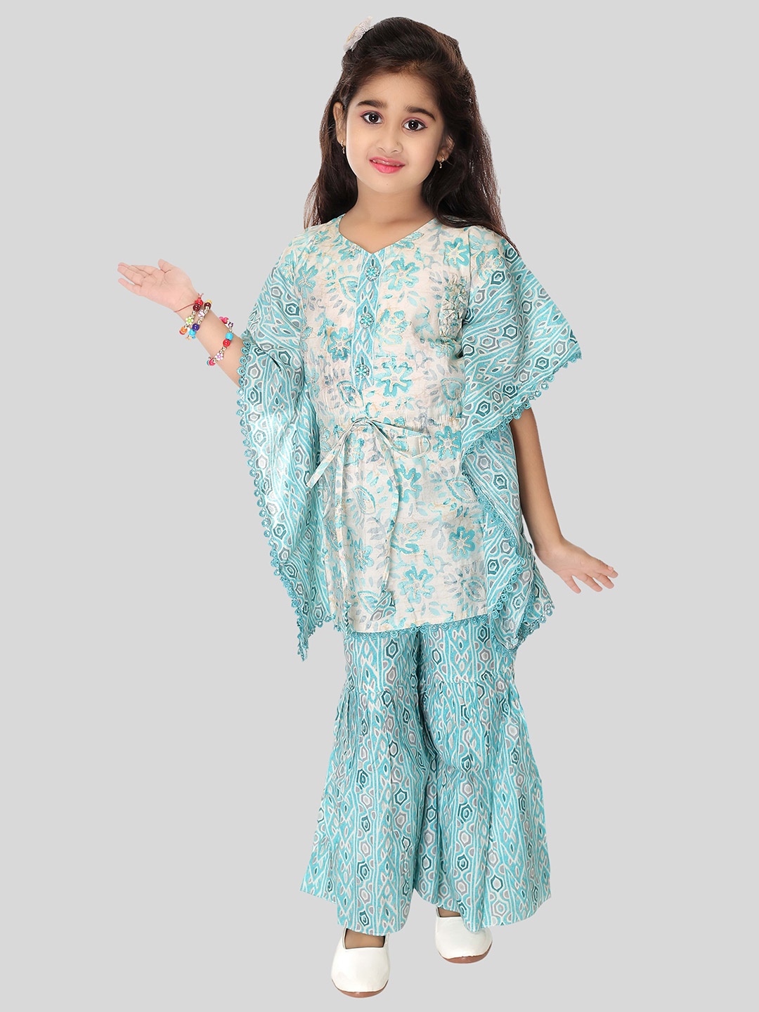 

Toonyport Girls Blue & White Printed Palazzos