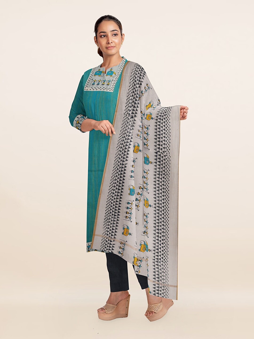 

Pothys Blue & Off White Unstitched Dress Material