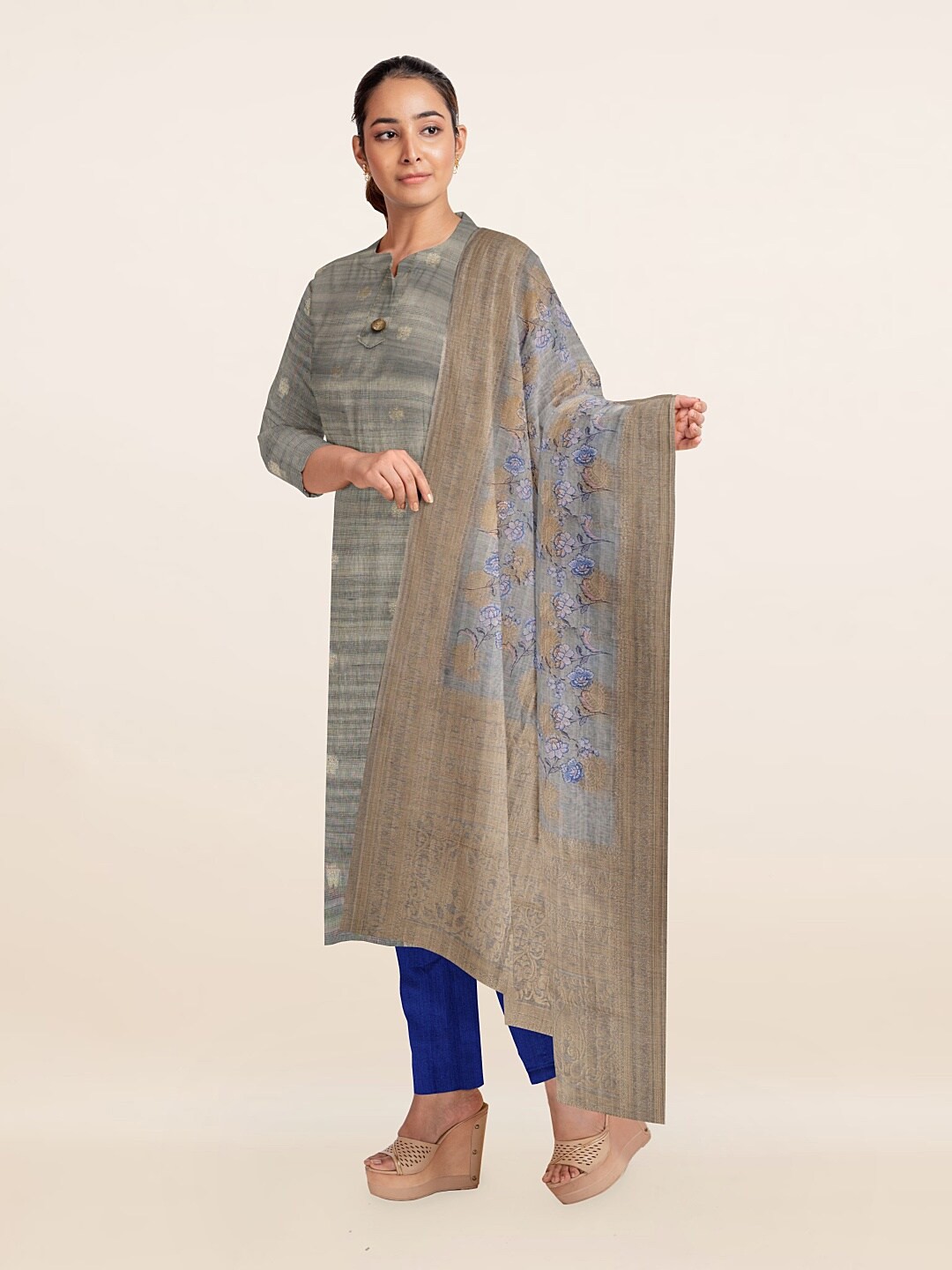 

Pothys Grey & Gold-Toned Printed Unstitched Dress Material