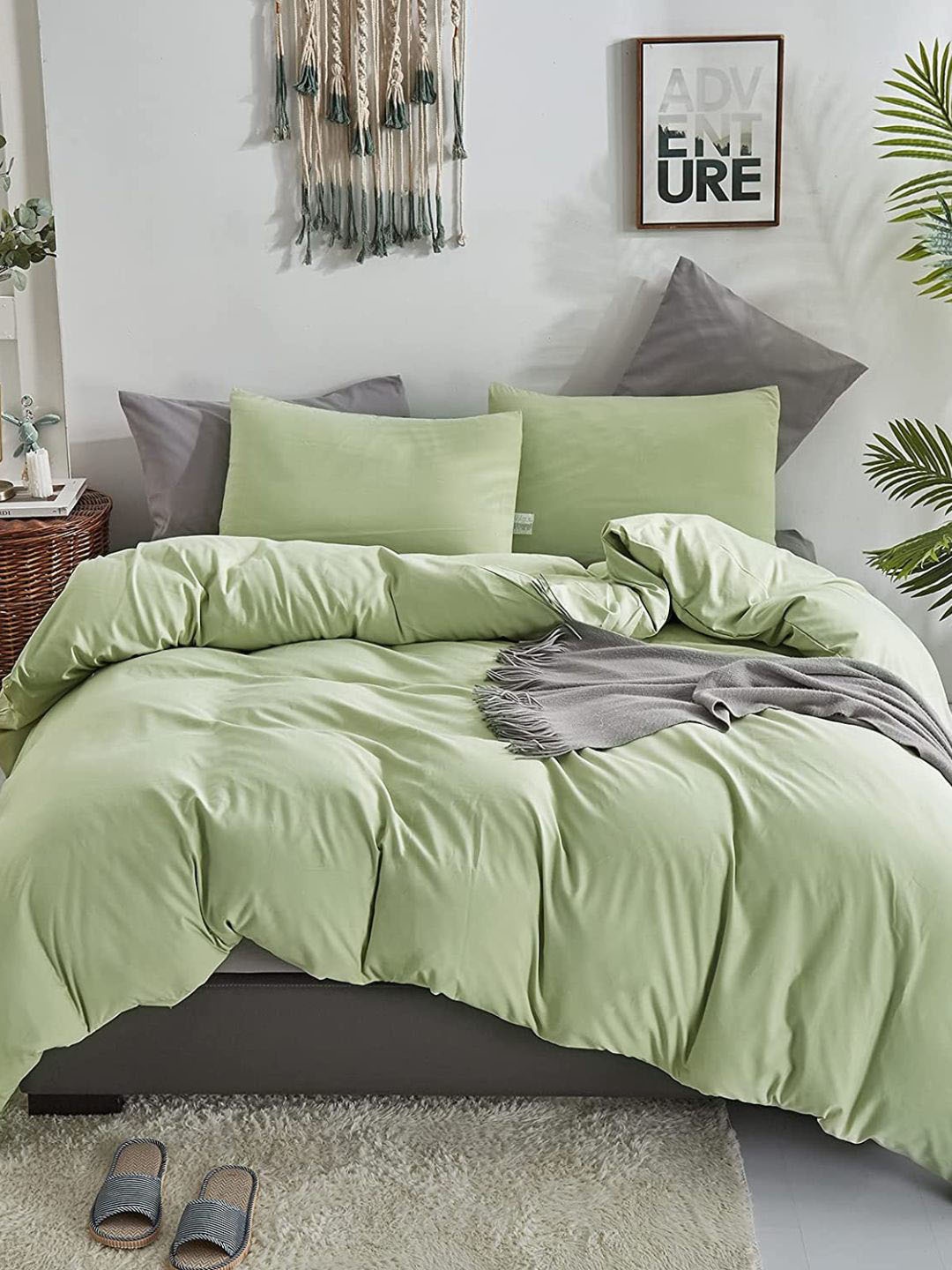 

Sleeping Owls- because your sleep matters Green Solid Pure Cotton 400 GSM Double Queen Bedding Set