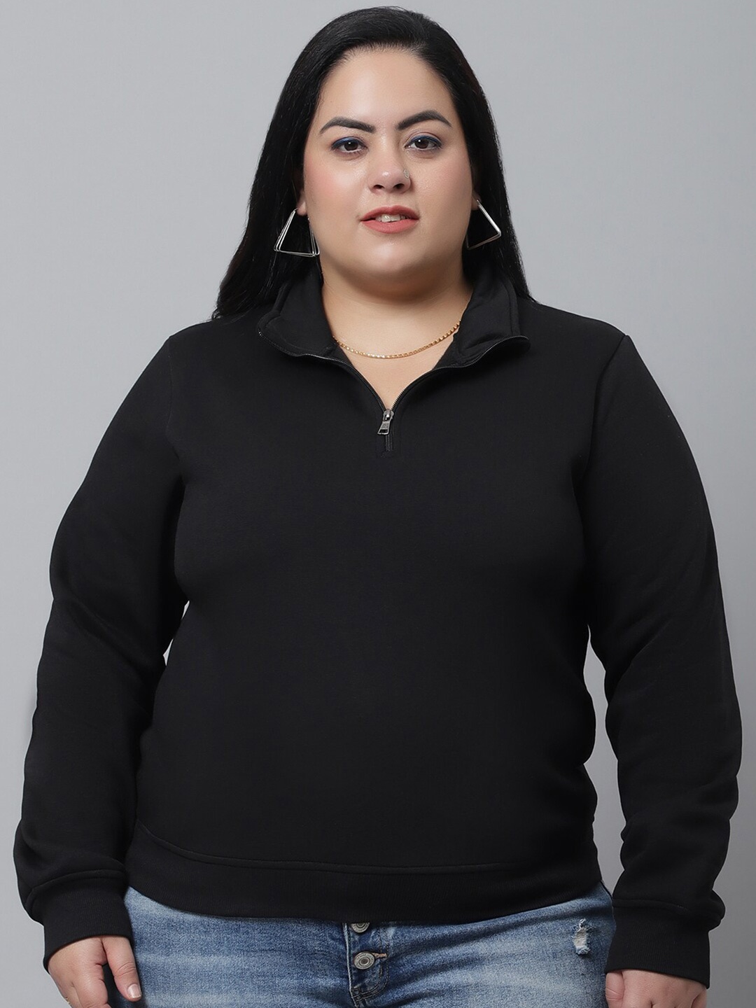 

Rute Women Black Plus Size Fleece Sweatshirt