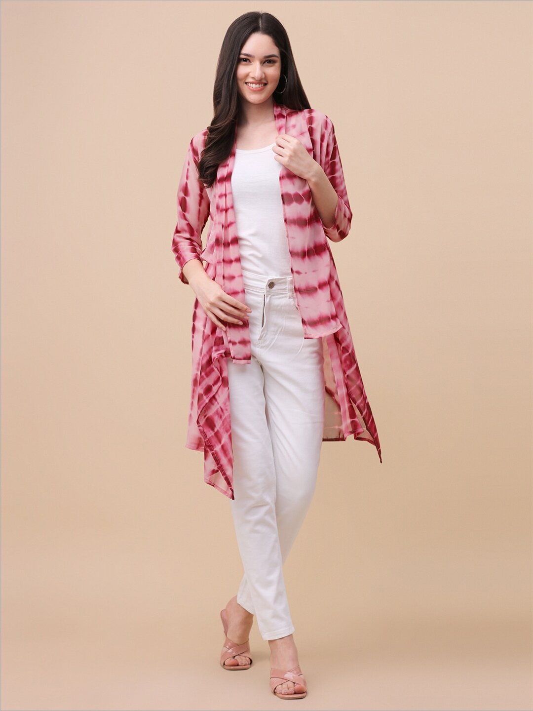 

GUFRINA Women Maroon & Pink Printed Longline Shrug