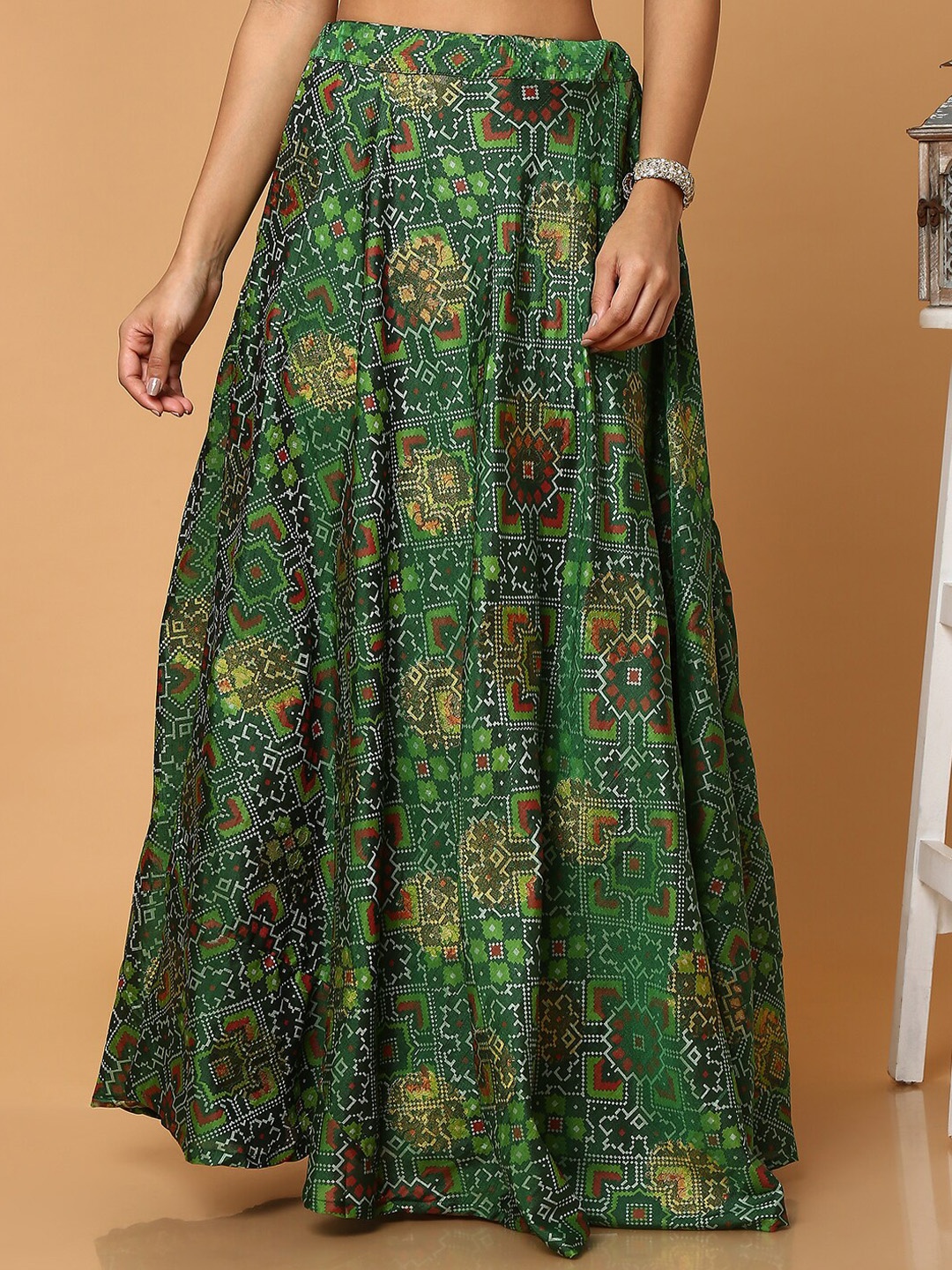 

SALWAR STUDIO Women Green & Red Printed Flared Maxi Skirt