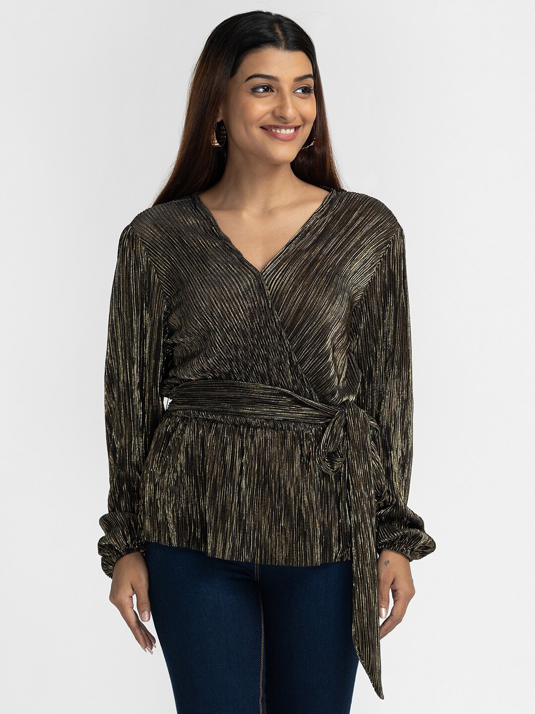 

Globus Black Animal Print Wrap Top