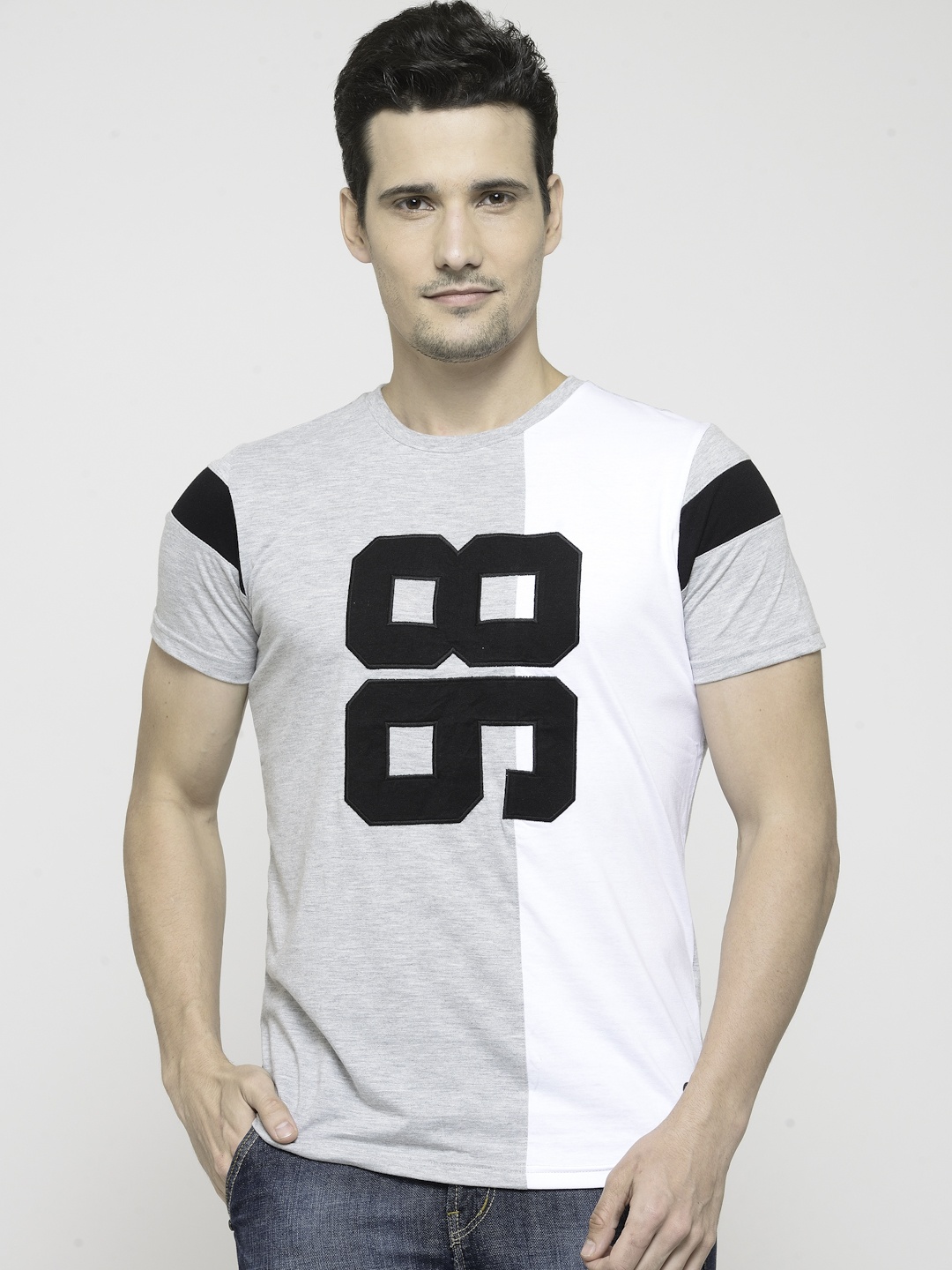 

Ajile by Pantaloons Men Grey Melange Colourblocked Round Neck T-shirt