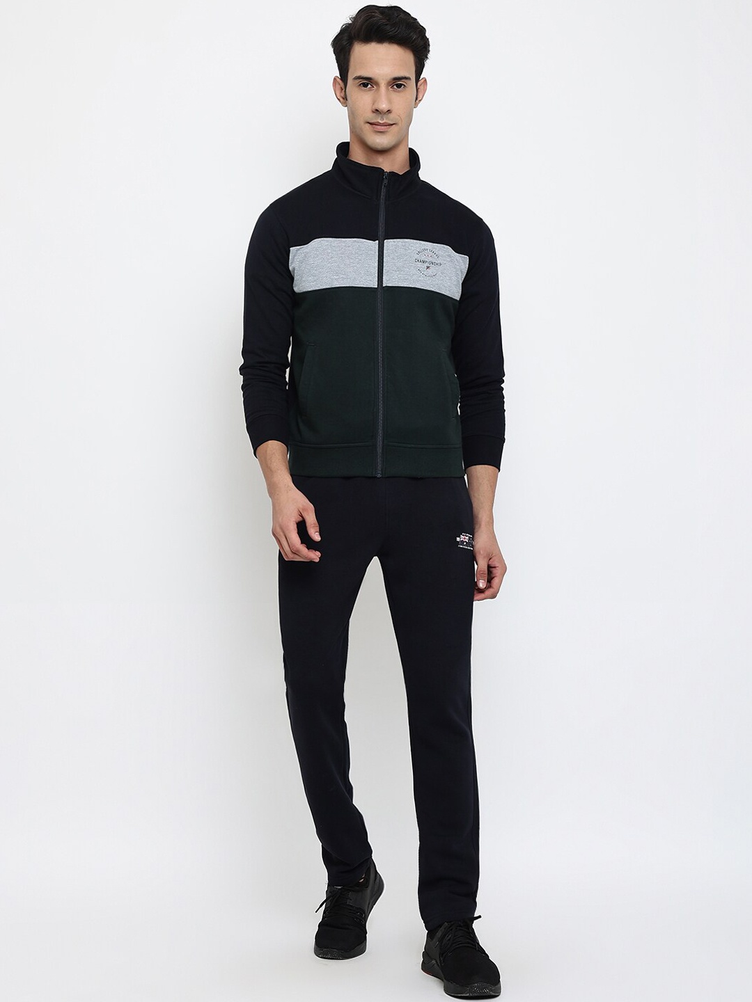 

Cantabil Men Green & black Colourblocked Cotton Tracksuits