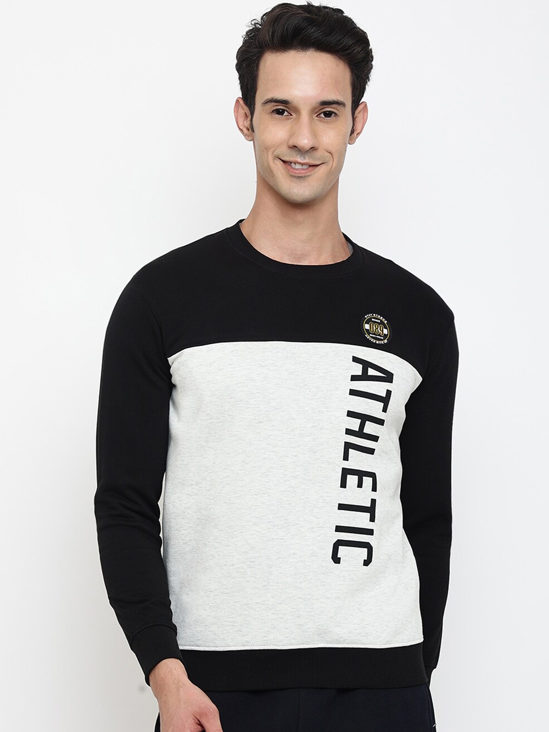 

Cantabil Men Black Colourblocked Wool Sweatshirt