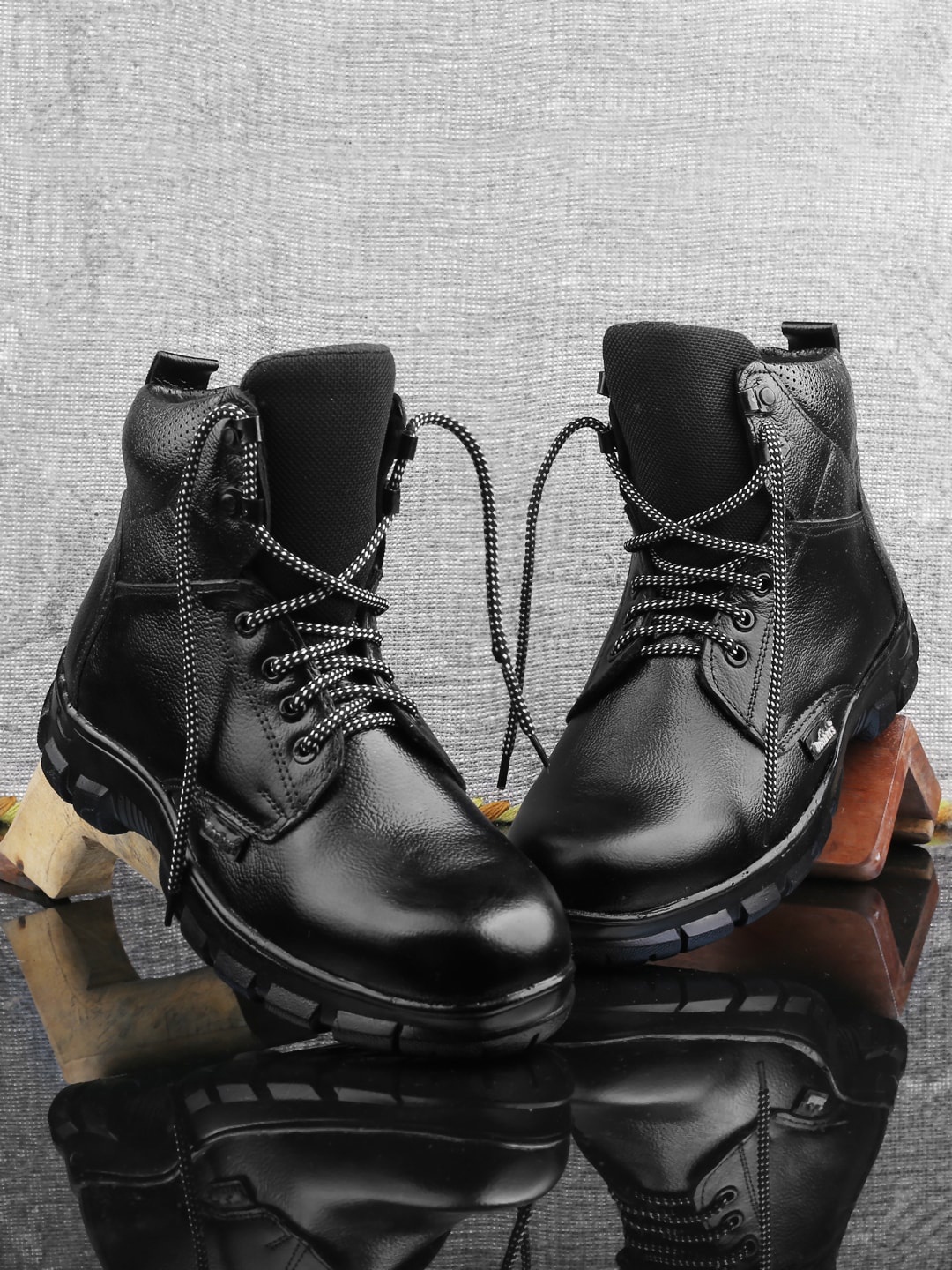 

Woakers Men Black Spider-Man Leather Fashion
