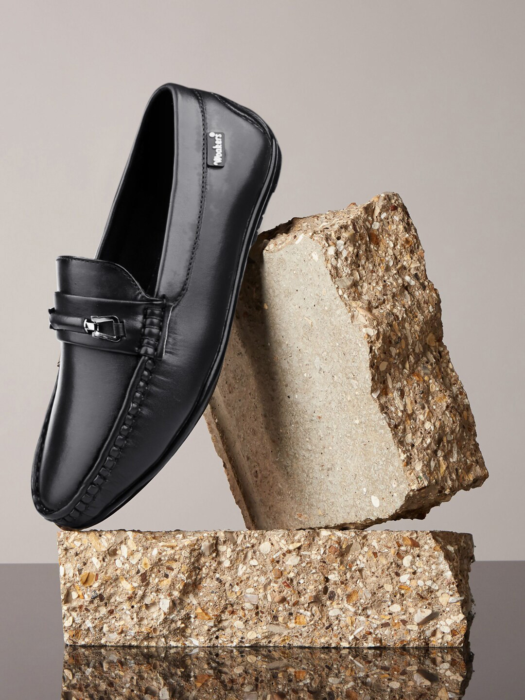 

Woakers Men Black Waterproof Lining Loafers