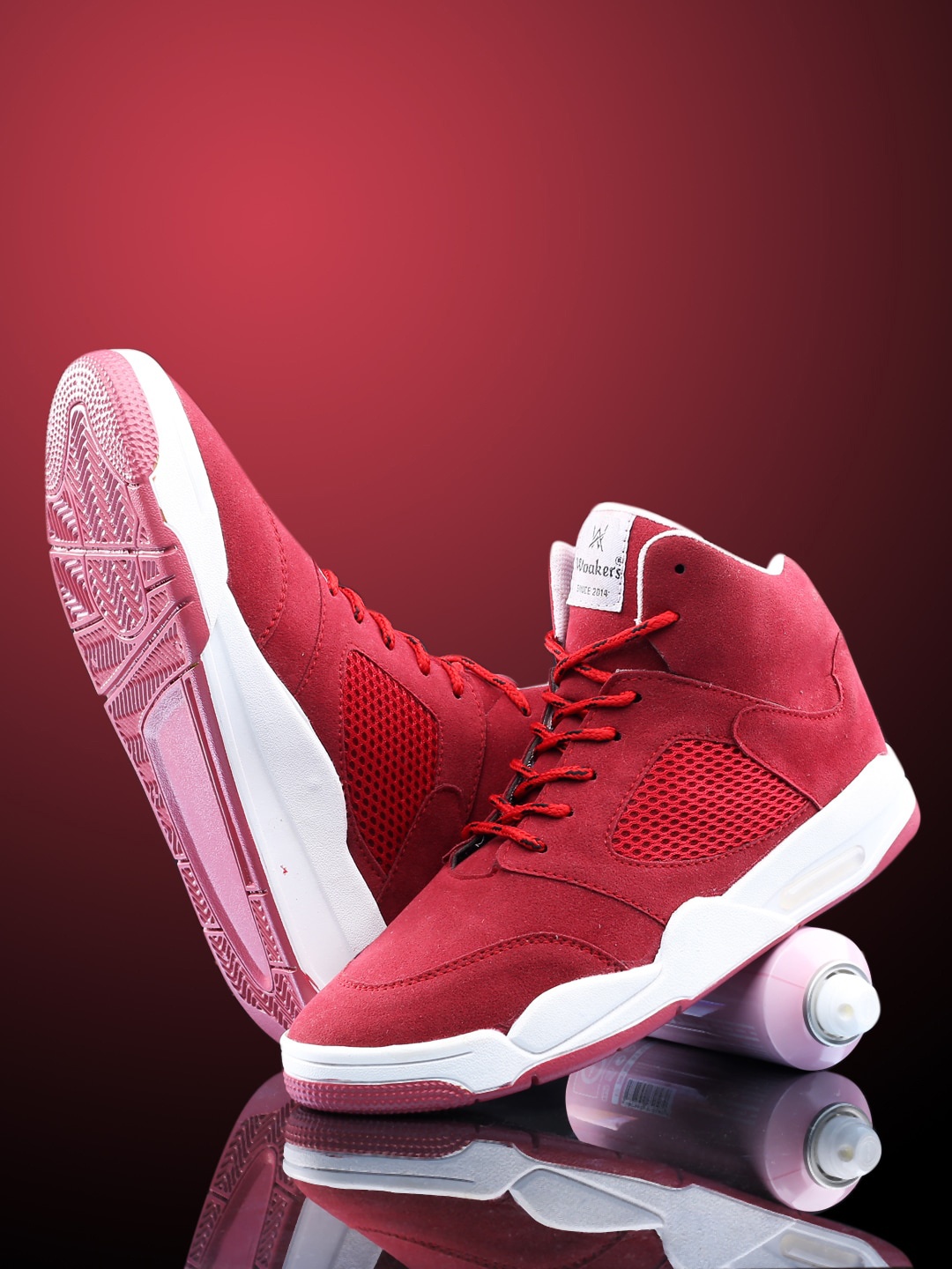

Woakers Men Red Colourblocked Waterproof Lining Sneakers