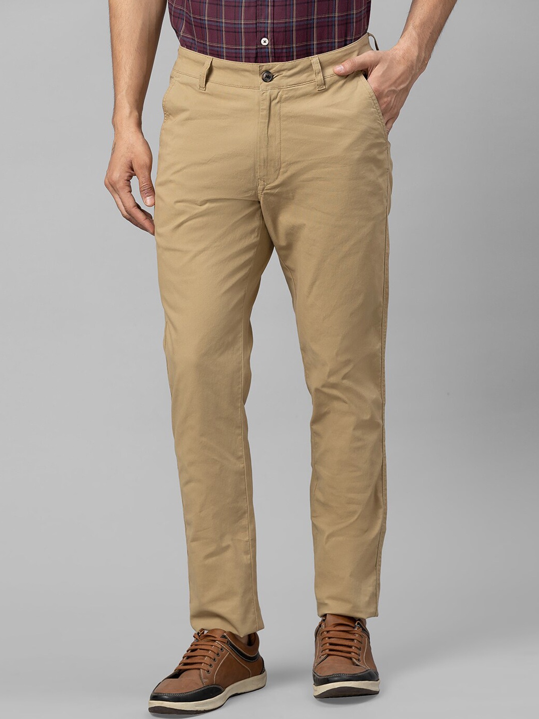 

Globus Men Khaki Slim Fit Chinos Trousers