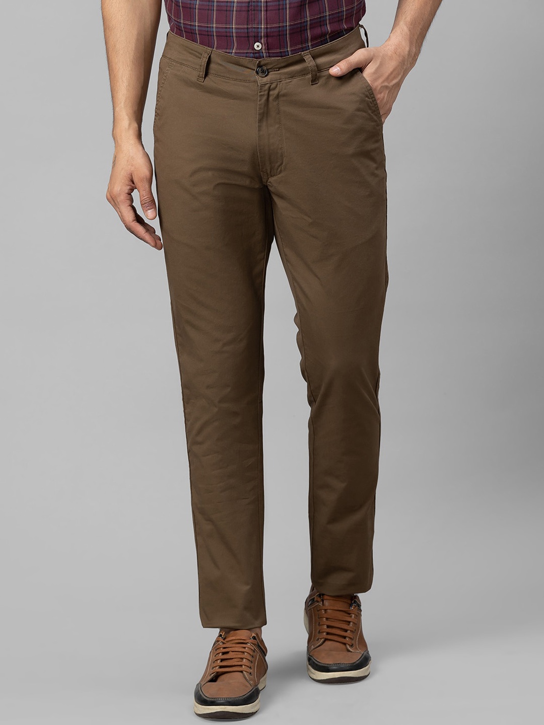 

Globus Men Brown Slim Fit Chinos Trousers
