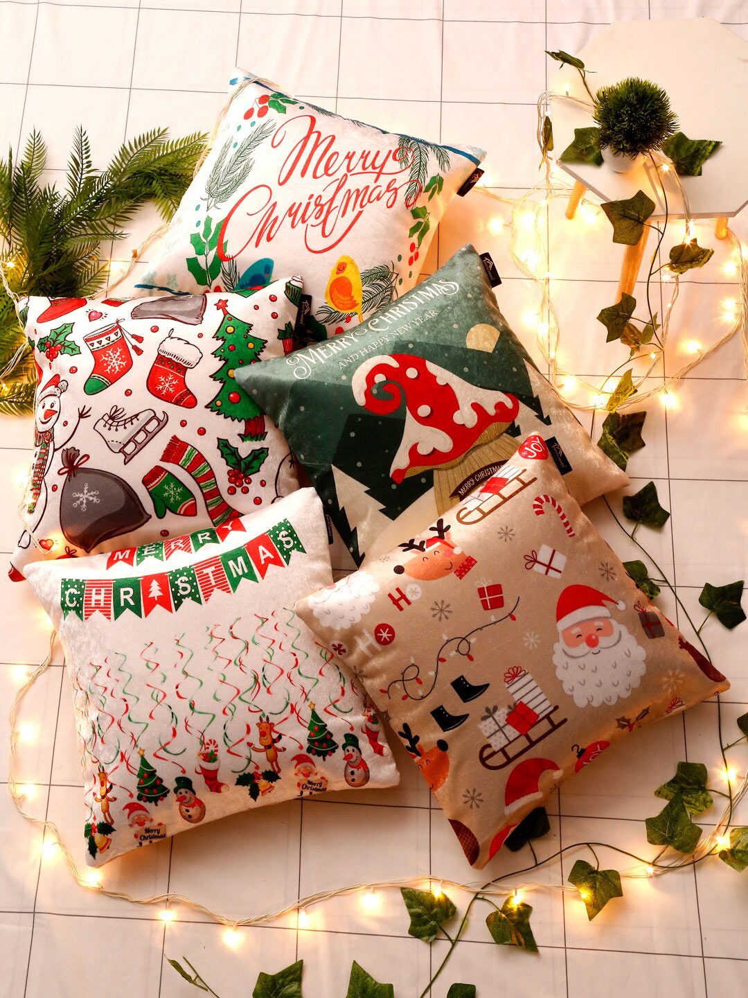 

HOSTA HOMES White & Red Set of 5 Abstract Velvet Square Cushion Covers
