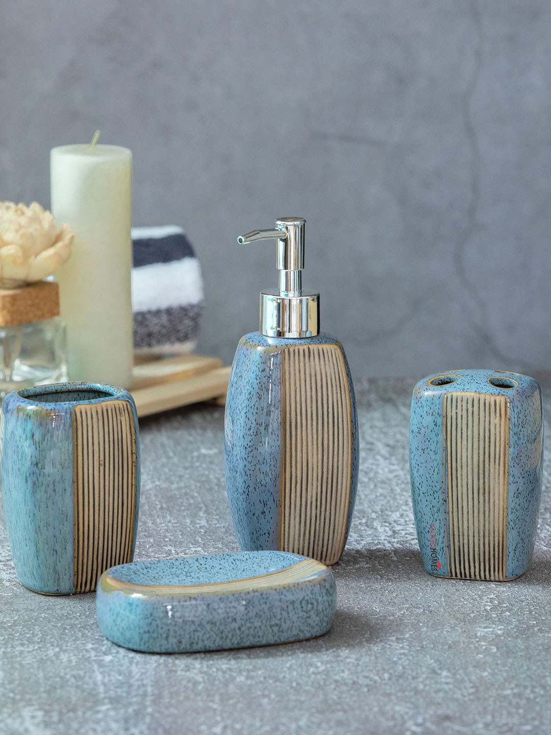 

GOODHOMES Set of 4 Blue & Brown Textured Ceramic Colorful Bathroom Set