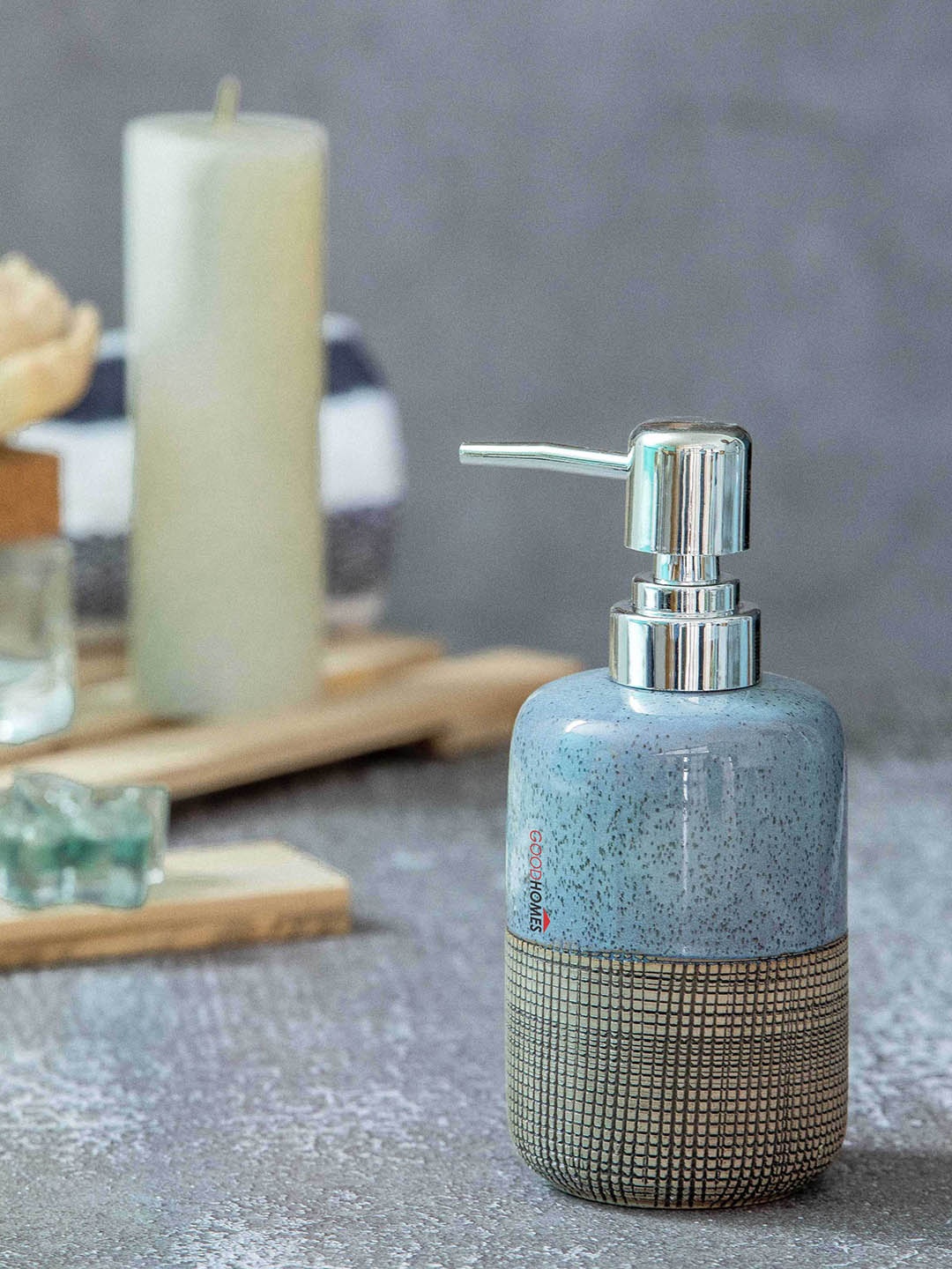 

GOODHOMES Blue & Brown Textured Ceramic Soap Dispenser