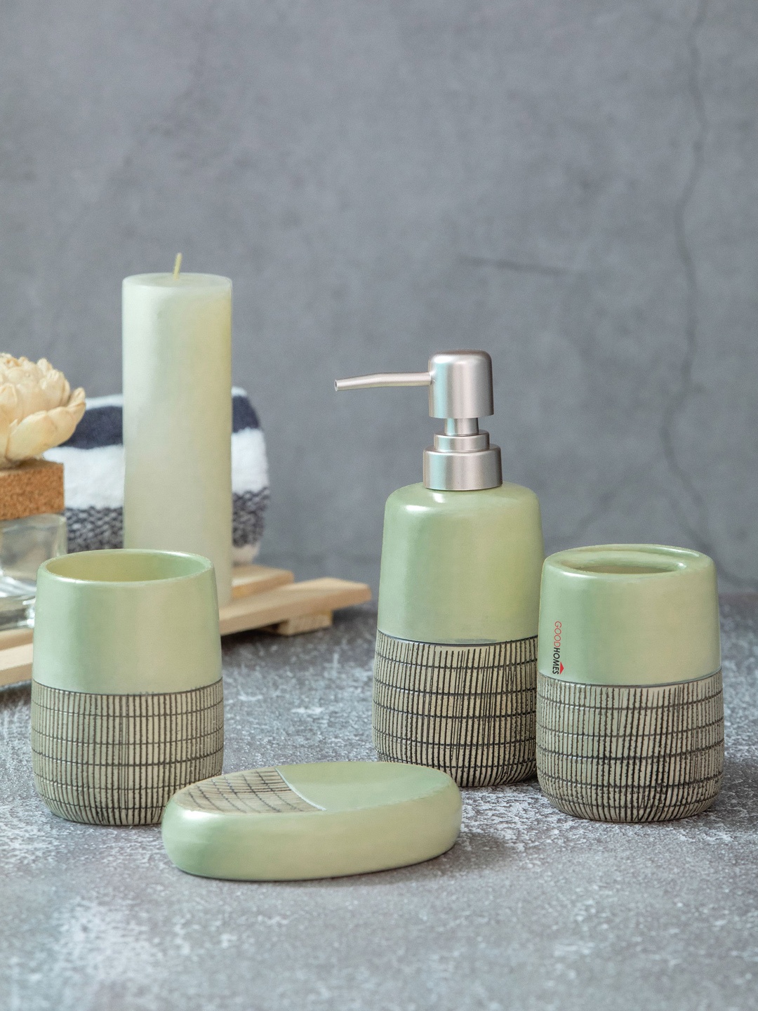

GOODHOMES Set Of 4 Green & Brown Textured Ceramic Bathroom Accessory Set