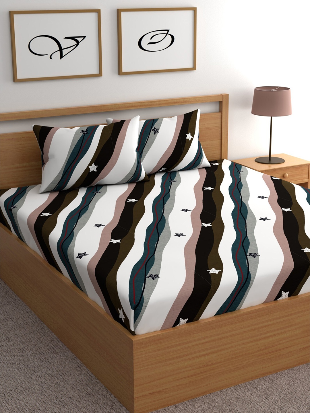 

CHHAVI INDIA White & Black Striped 210 TC Queen Bedsheet with 2 Pillow Covers