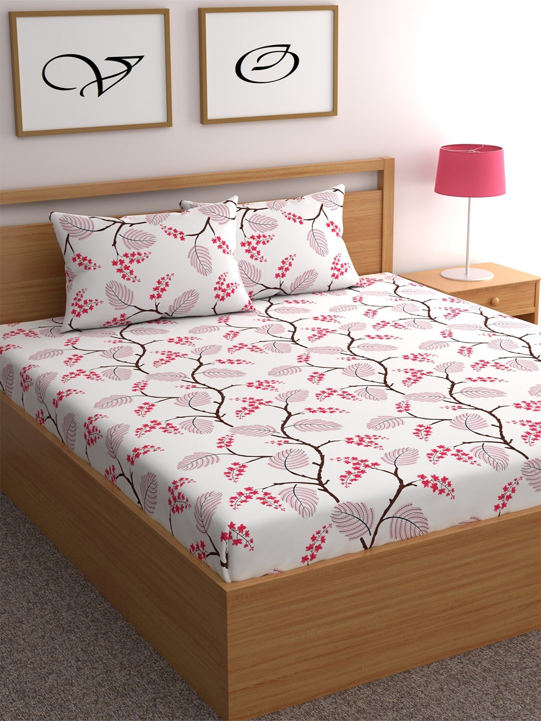 

CHHAVI INDIA White & Pink Floral Printed 210 TC Queen Bedsheet with 2 Pillow Covers