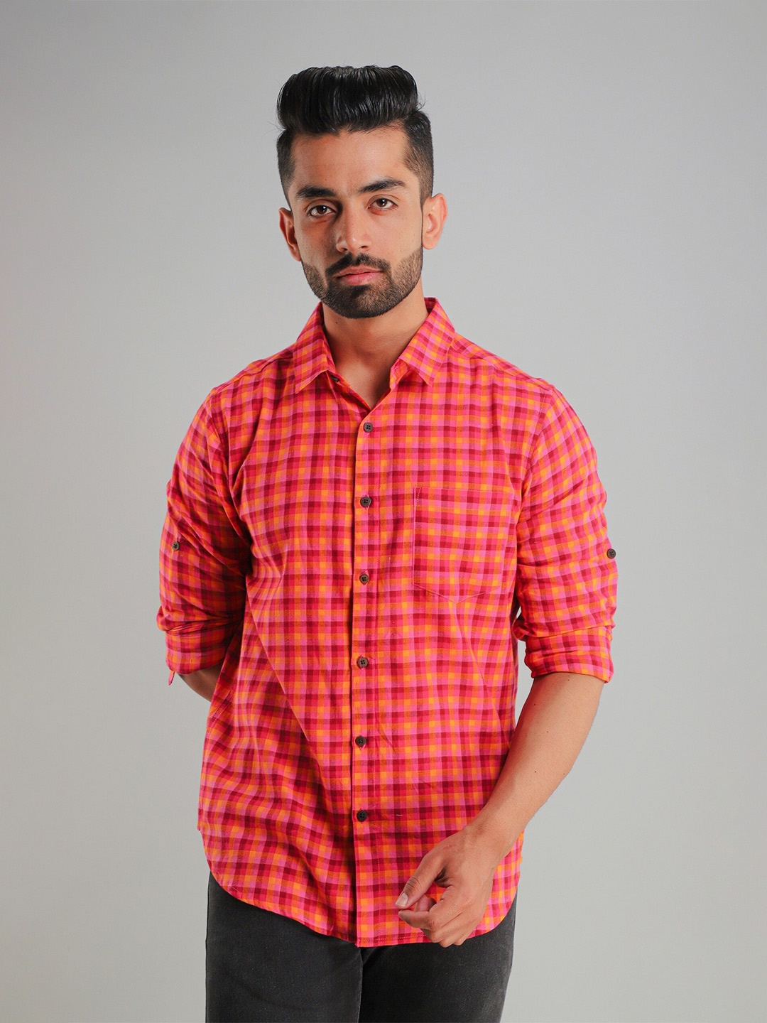 

Sutidora Men Red Standard Buffalo Checked Cotton Casual Shirt