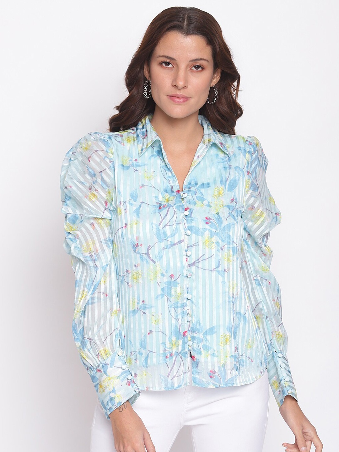 

Latin Quarters Blue Floral Print Top