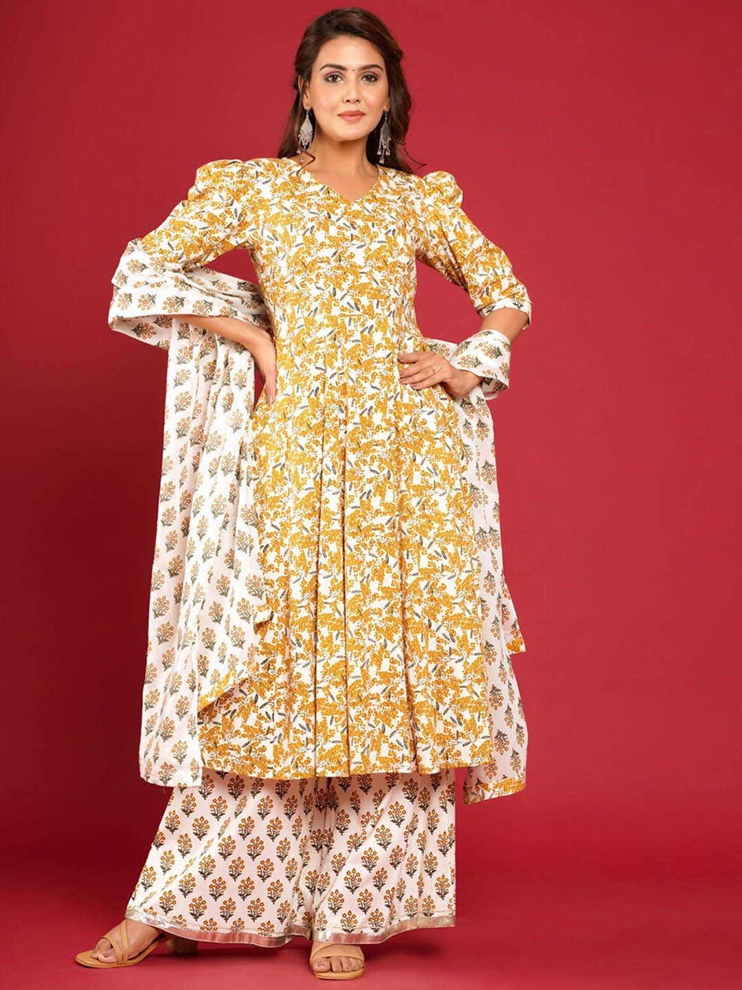 

CRAFTED FOR YOU Women Yellow Ethnic Printed Pure Cotton Kurta with Palazzo & Dupatta Set