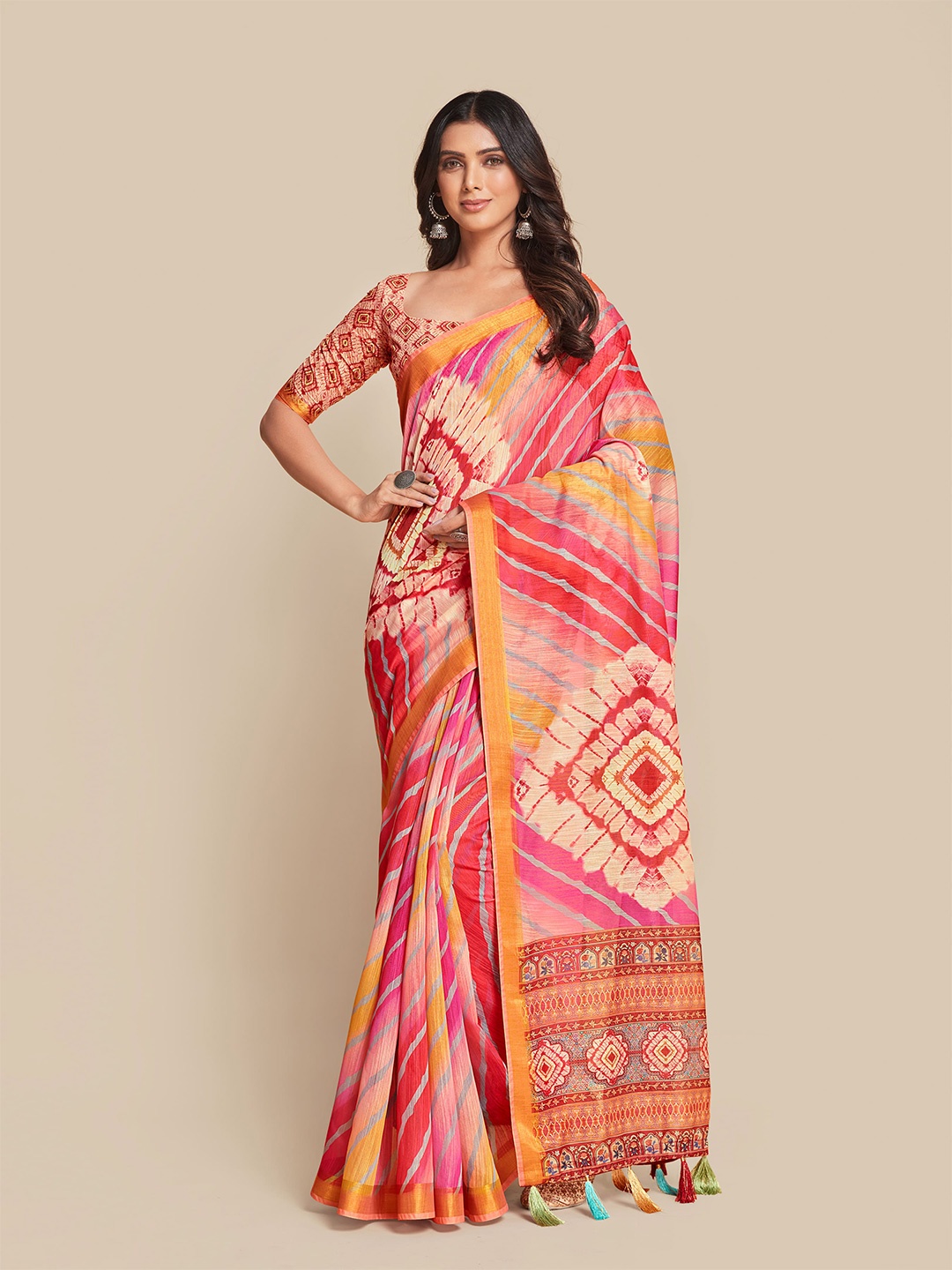 

Sangria Red & Gold-Toned Bandhani Zari Saree
