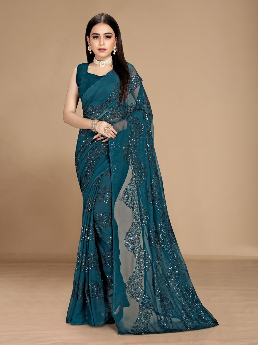 

VAIRAGEE Turquoise Blue Embellished Sequinned Saree
