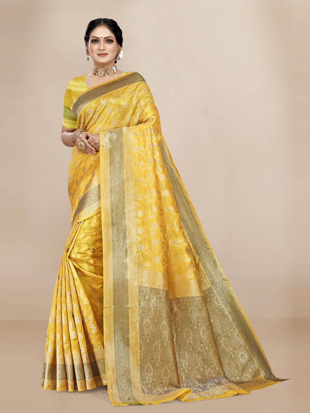 

VAIRAGEE Yellow & Gold-Toned Woven Design Zari Organza Saree