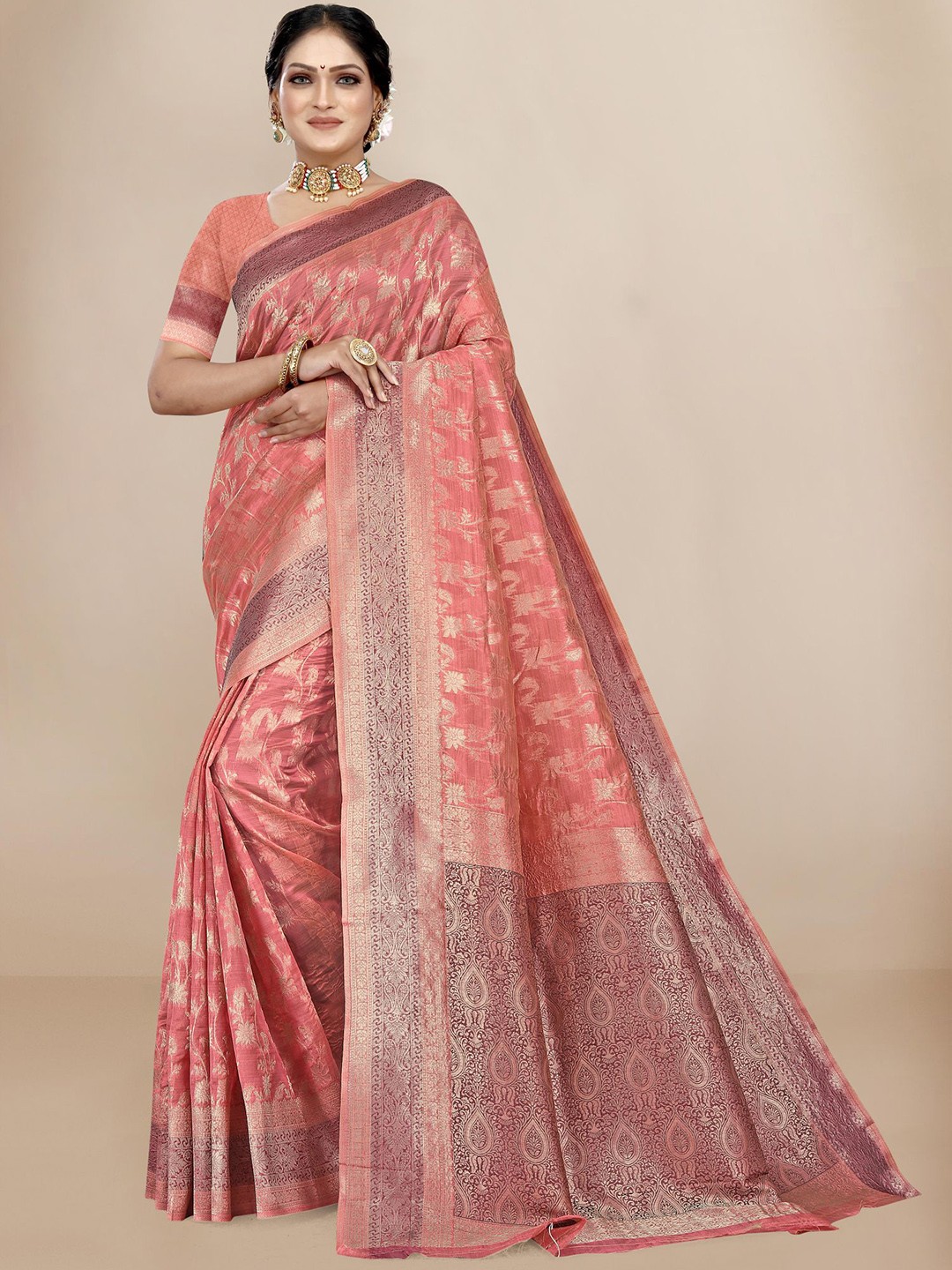 

VAIRAGEE Rose Gold & Gold-Toned Woven Design Zari Organza Saree