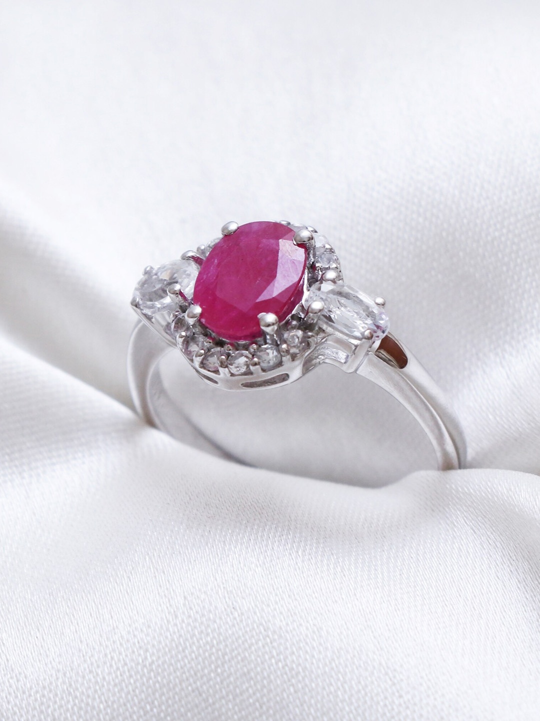 

HIFLYER JEWELS Women Silver Toned Red Topaz Gemstone Sterling Silver Ring