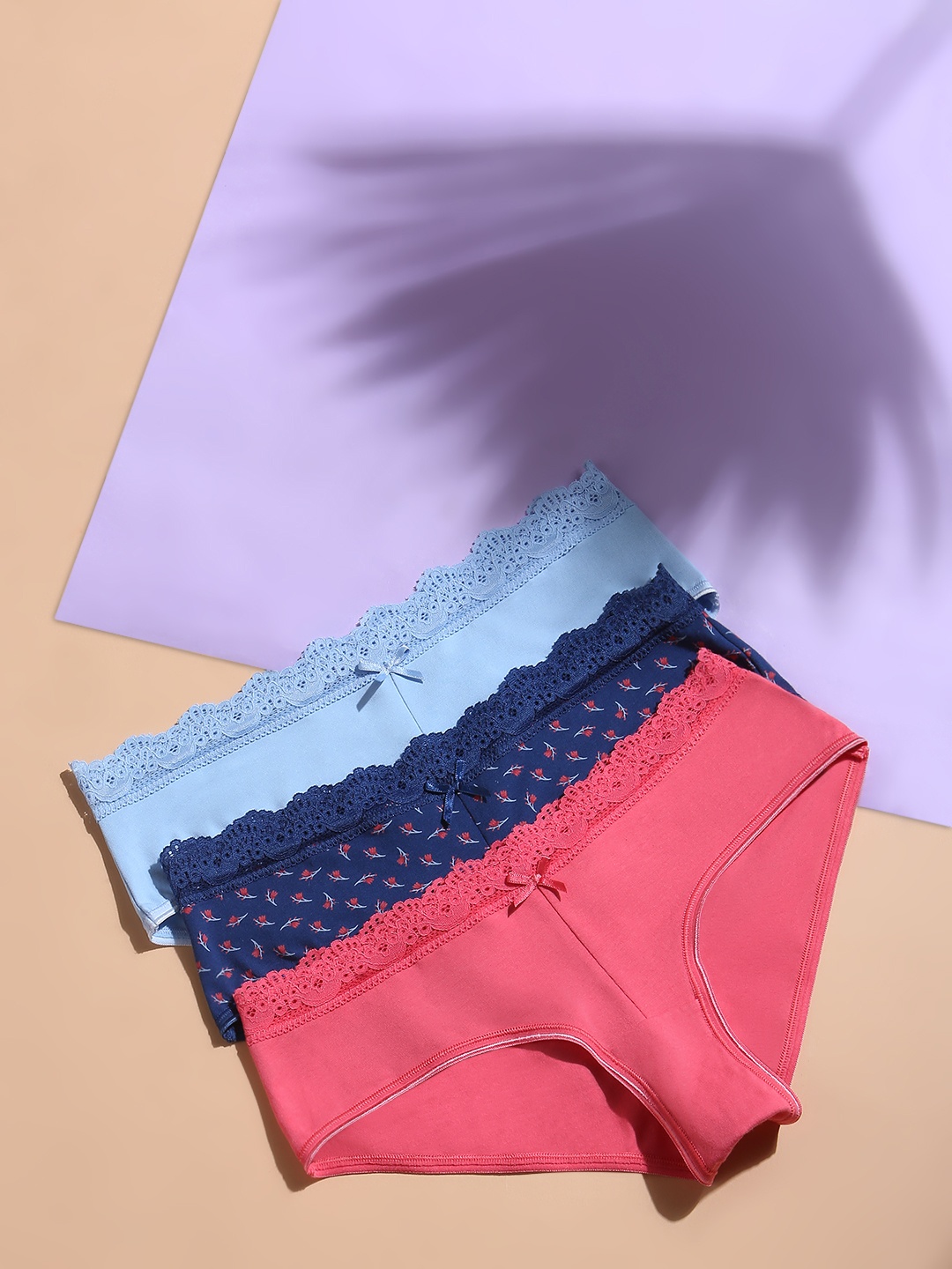 

Vero Moda X Intimates Women Pack Of 3 Blue & Navy Solid Lace Hipster Briefs