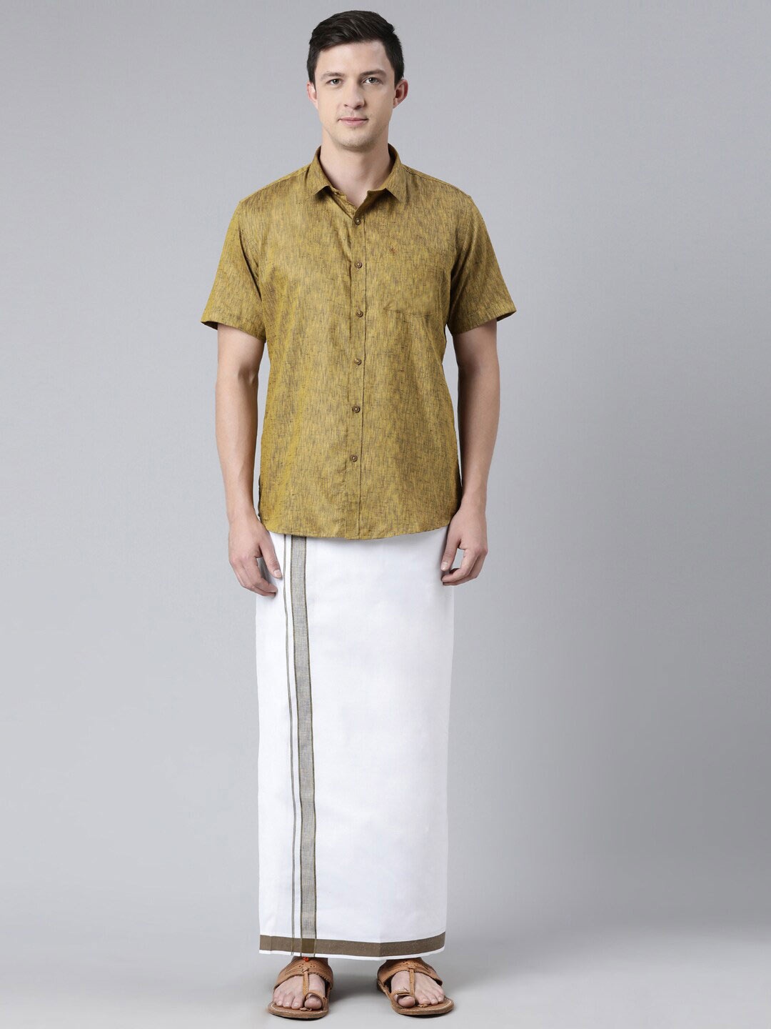 

Chennis Men Green & White Pure Cotton Shirt with Dhoti Set