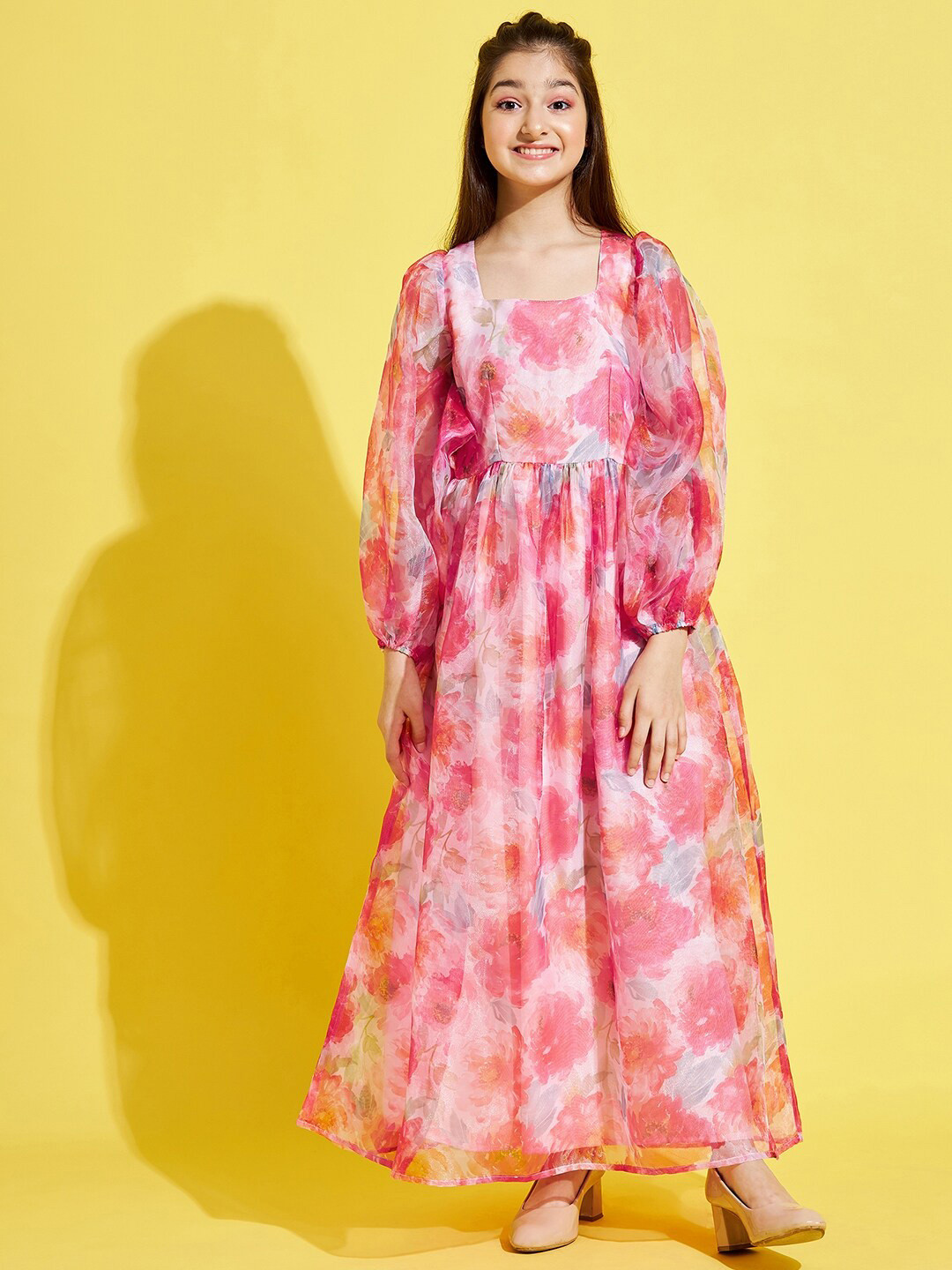 

Cherry & Jerry White & Peach-Coloured Floral Maxi Dress