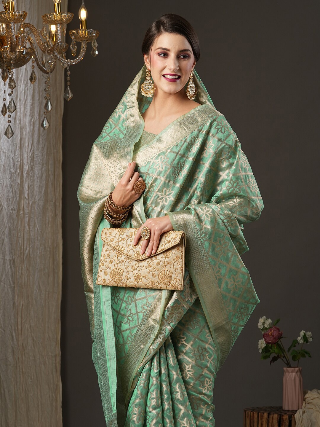 

Saree mall Sea Green & Gold-Toned Woven Design Zari Organza Banarasi Sarees