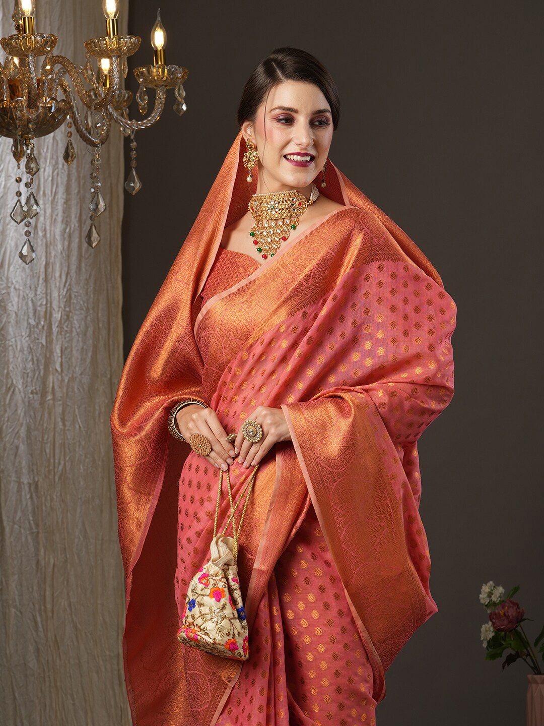 

Saree mall Pink & Gold-Toned Woven Design Zari Silk Blend Banarasi Sarees