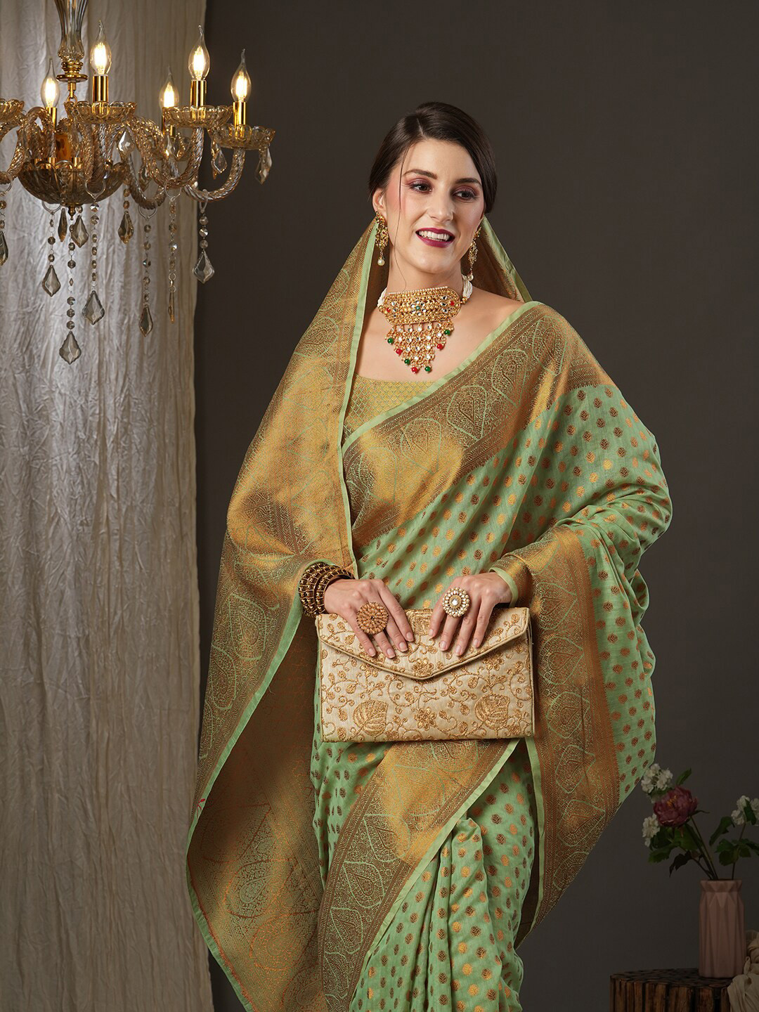 

Saree mall Green & Gold-Toned Woven Design Zari Silk Blend Banarasi Sarees