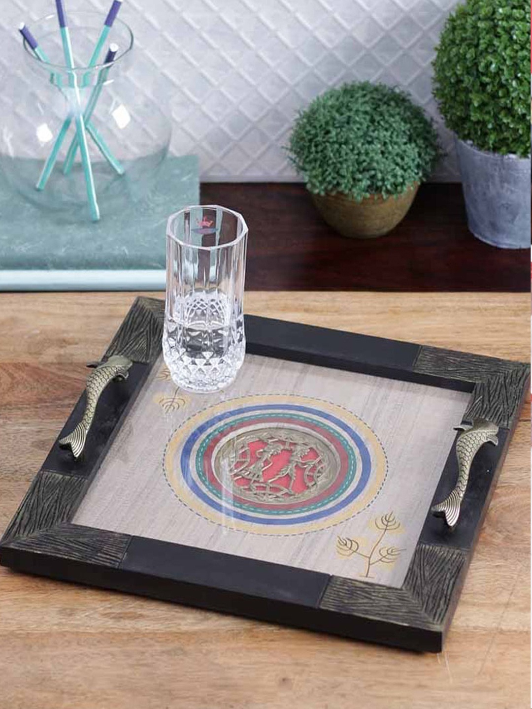 

VarEesha Brown Hand-Painted Mango Wood Serving Tray