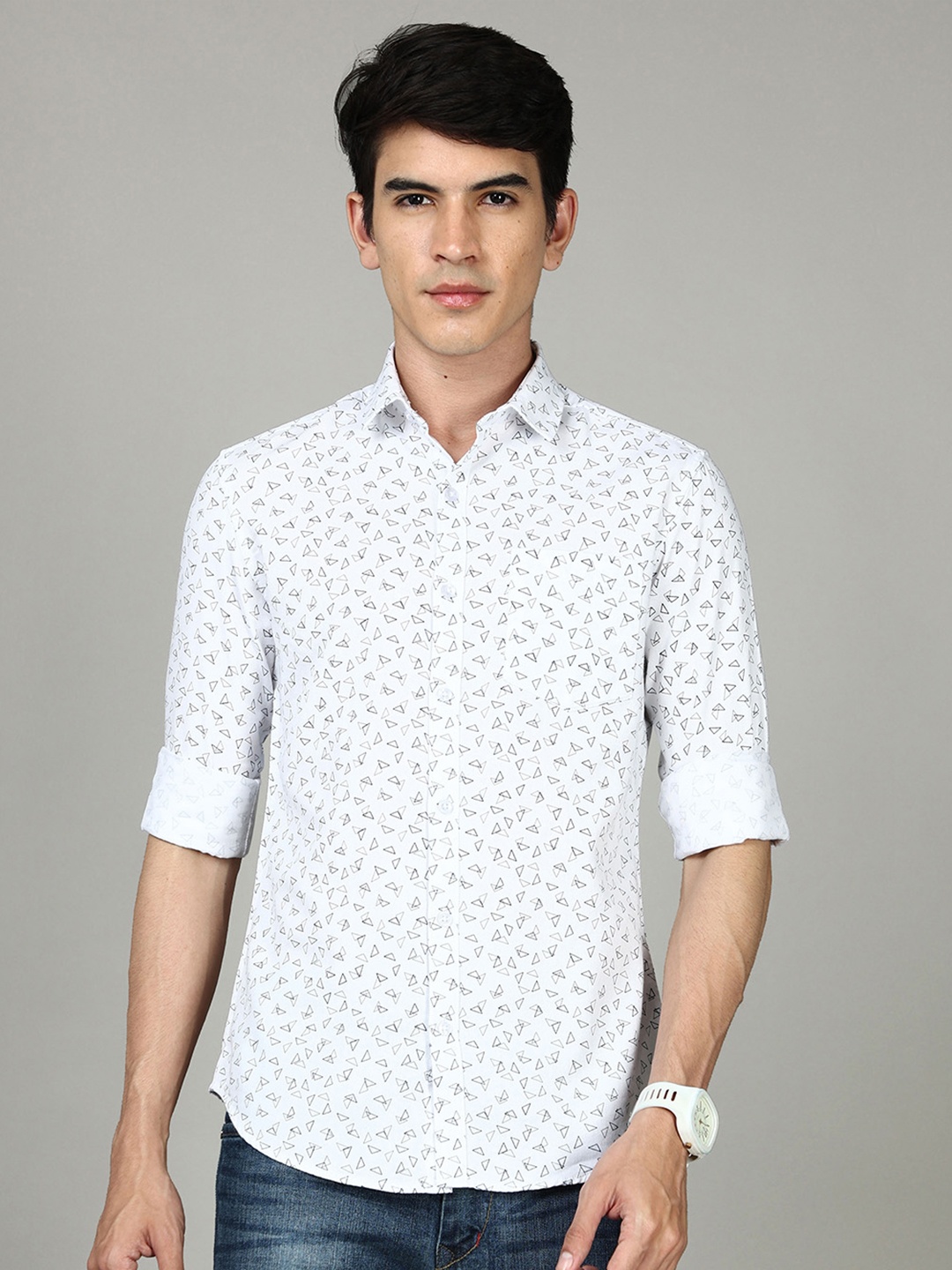 

Bushirt Men White Classic Printed Cotton Casual Shirt