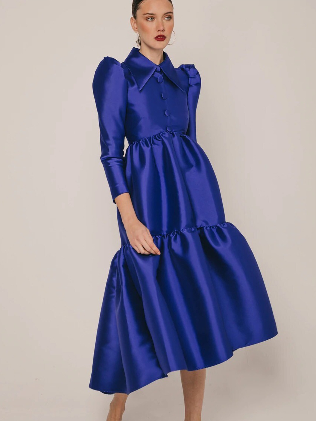

KHUSHBOO AND PANKAJ Women Navy Blue Midi Dress