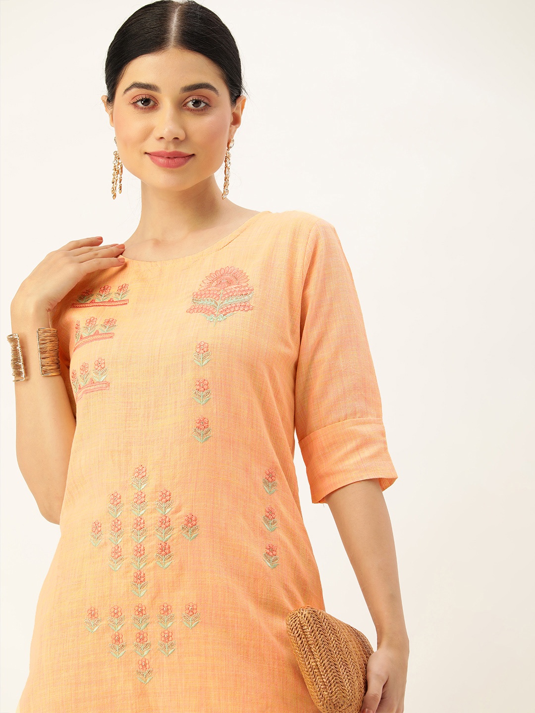 

SWAGG INDIA Women Cotton Ethnic Motifs Embroidered Kurta, Peach